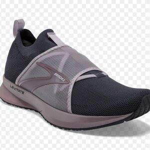 Brooks levitate L4 gray purple pink mesh lightweight comfortable shoes size 8